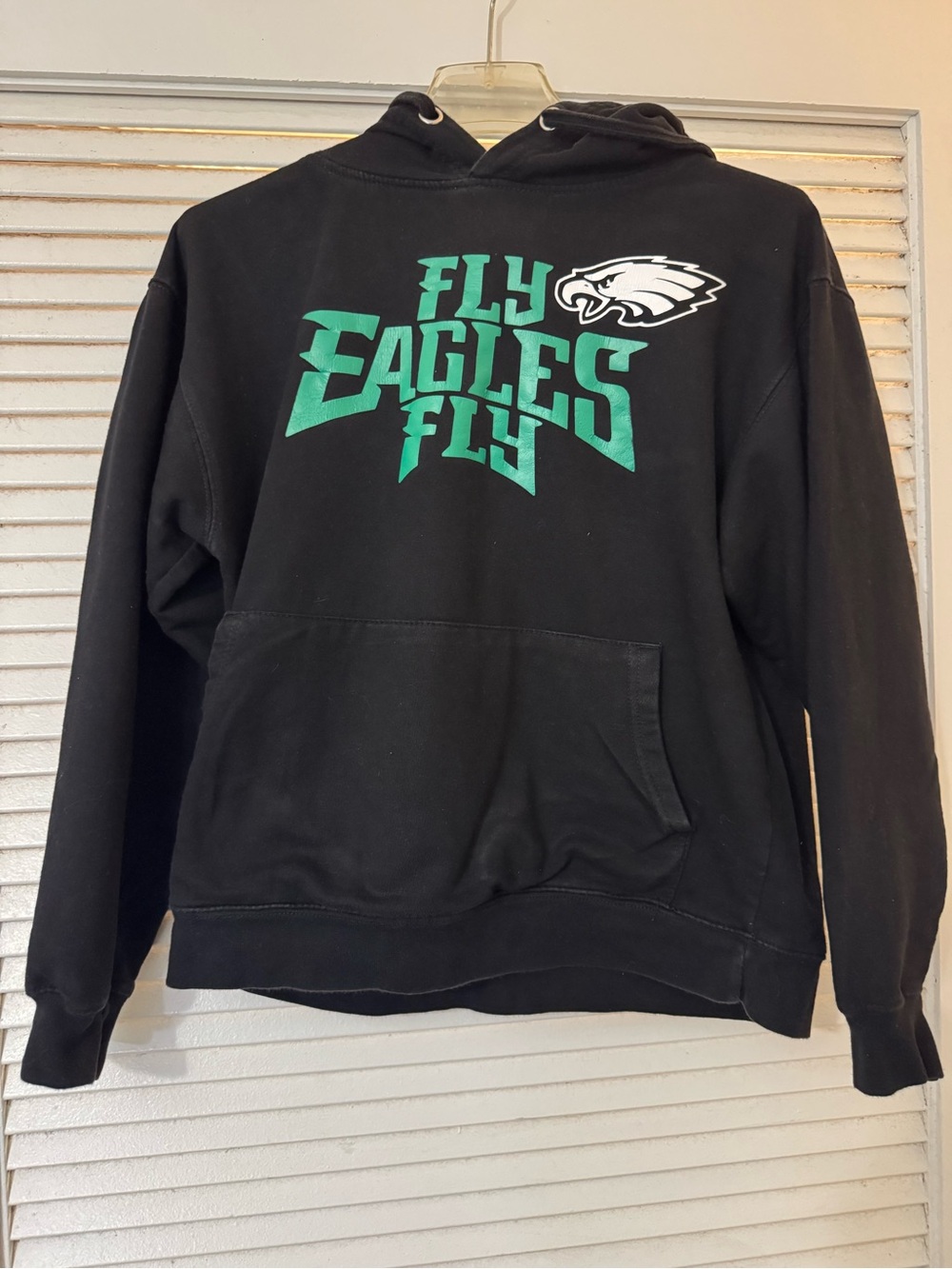 Black Philadelphia Eagles 'Fly Eagles Fly' Pullover Hoodie